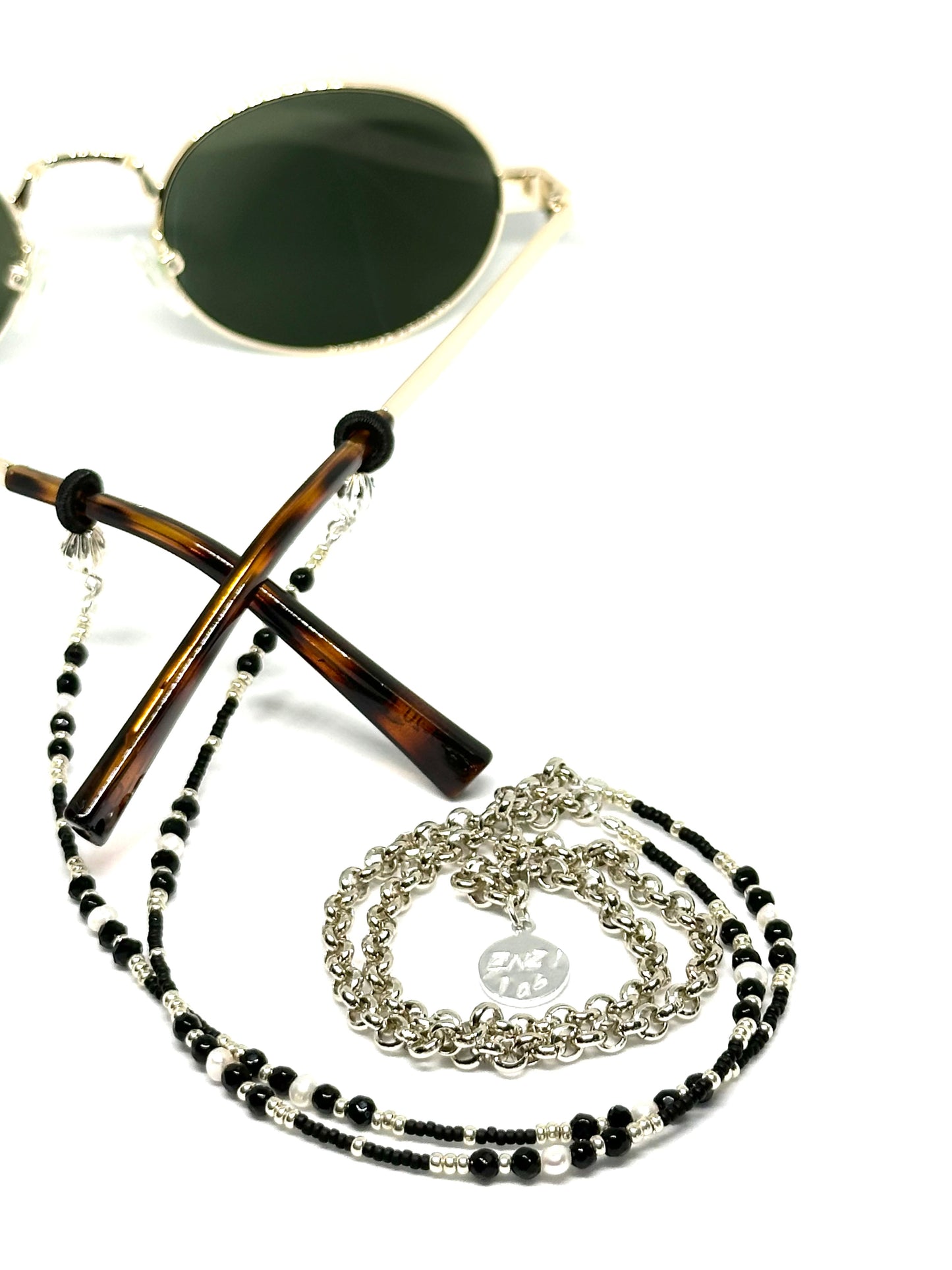 Glasses holder